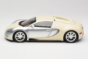 Bugatti Veyron Edition Centenaire Chrome Beige Minichamps 1:18 100110854 メタル - 画像 4/8