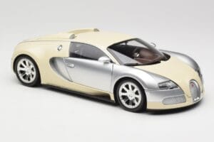 Bugatti Veyron Edition Centenaire Chrome Beige Minichamps 1:18 100110854 メタル - 画像 6/8