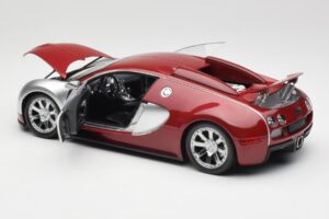 Bugatti Veyron Edition Centenaire Chrome Red Minichamps 1:18 100110851-O メタル - 画像 5/8