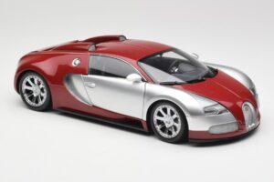 Bugatti Veyron Edition Centenaire Chrome Red Minichamps 1:18 100110851-O メタル - 画像 6/8