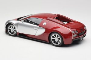Bugatti Veyron Edition Centenaire Chrome Red Minichamps 1:18 100110851-O メタル - 画像 7/8