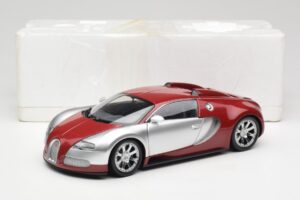 Bugatti Veyron Edition Centenaire Chrome Red Minichamps 1:18 100110851-O メタル - 画像 8/8