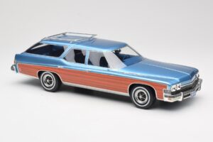 Buick Estate Wagon Light Blue Metallic BoS Models 1:18 BOS417 レジン - 画像 4/6