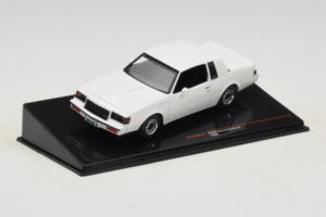 Buick Grand National ホワイト IXO 1:43 CLC576N メタル - 画像 2/4