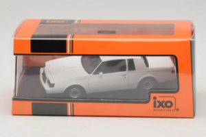 Buick Grand National ホワイト IXO 1:43 CLC576N メタル - 画像 4/4