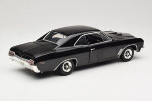 Buick GS 400 ブラック American Muscle 1:18 33086 メタル - 画像 3/8
