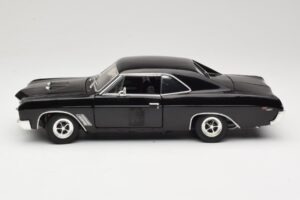 Buick GS 400 ブラック American Muscle 1:18 33086 メタル - 画像 4/8