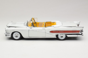 Buick Limited Wells Fargo ブルー Sun Star 1:18 4821 メタル - 画像 3/6