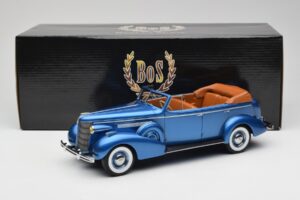 Buick Roadmaster 80-C Four Door Phaeton Blue Metallic BoS Models 1:18 BOS372 レジン - 画像 6/6