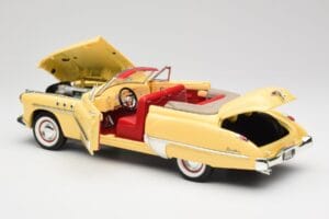 Buick Roadmaster Chrome Yellow Motormax 1:18 23124646-M17 メタル - 画像 5/8