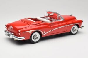 Buick Skylark レッド Motormax 1:18 411393-M1 メタル - 画像 3/8