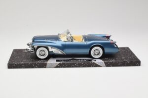 Buick Wildcat II Concept ブルー Minichamps 1:18 107141220 メタル - 画像 3/6