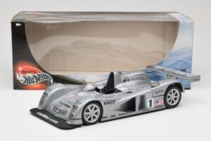 Cadillac Northstar LMP #1 24 Hours of Le Mans 2000 Hot Wheels 1:18 29225 メタル - 画像 8/8