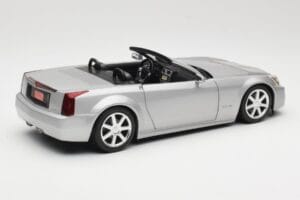 Cadillac XLR カブリオ シルバー Hot Wheels 1:18 53838 メタル - 画像 3/8