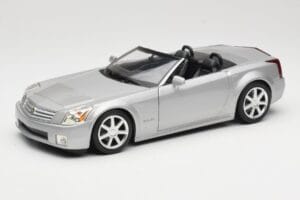 Cadillac XLR カブリオ シルバー Hot Wheels 1:18 53838 メタル