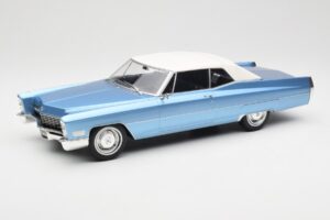 Cadillac DeVille ブルー KK-Scale 1:18 KKDC180314 メタル
