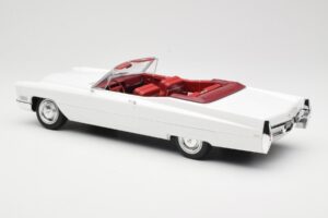 Cadillac DeVille コンバーチブル ホワイト KK-Scale 1:18 KKDC180313 メタル - 画像 5/6