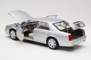 Cadillac DeVille DTS Maisto 1:18 56061 メタル - 画像 5/8