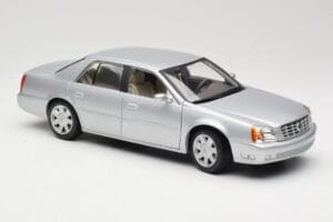 Cadillac DeVille DTS Maisto 1:18 56061 メタル - 画像 6/8