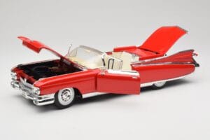 Cadillac Eldorado Biarritz Bolero Red Maisto 1:18 31813 メタル - 画像 2/8