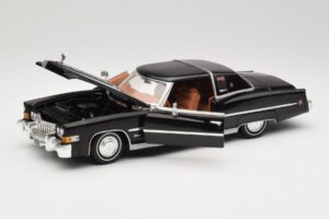 Cadillac Eldorado ブラック Anson 1:18 30357 メタル - 画像 2/8