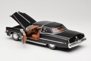 Cadillac Eldorado ブラック Anson 1:18 30357 メタル - 画像 5/8