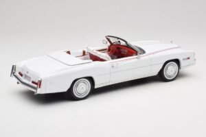 Cadillac Eldorado コンバーチブル ホワイト MCG 1:18 MCG18474 メタル - 画像 2/7