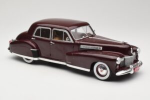 Cadillac Fleetwood 60 Special Sedan レッド MCG 1:18 MCG18071 メタル - 画像 4/6