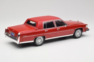 Cadillac Fleetwood Brougham ダークレッドメタリック MCG 1:18 MCG18251 メタル - 画像 2/6