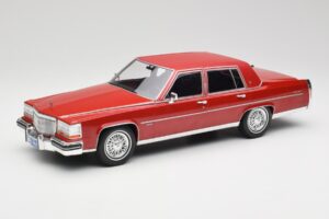 Cadillac Fleetwood Brougham ダークレッドメタリック MCG 1:18 MCG18251 メタル