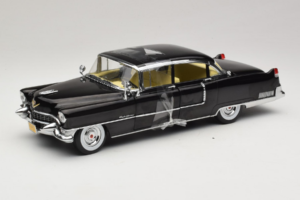 Cadillac Fleetwood Series 60 The Godfather Greenlight 1:18 12949 メタル