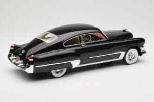 Cadillac Series 62 Club Sedanette ブラック BoS Models 1:18 BOS292 レジン - 画像 2/6