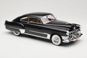 Cadillac Series 62 Club Sedanette ブラック BoS Models 1:18 BOS292 レジン - 画像 4/6