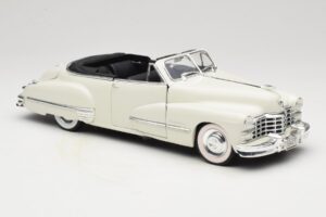 Cadillac Series 62 カブリオレ ホワイト Anson 1:18 30335 メタル - 画像 6/8