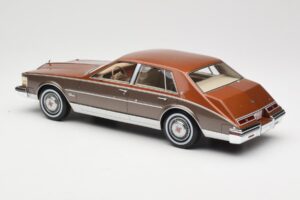 Cadillac Seville Brown Metallic BoS Models 1:18 BOS333 レジン - 画像 5/6