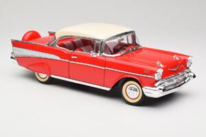 Chevrolet Bel Air Matador レッド & India アイボリー Road Legends 1:18 92109 メタル - 画像 6/8