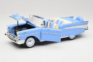Chevrolet Bel Air カブリオレ ブルー Road Signature 1:18 55/1/0863 メタル - 画像 2/8