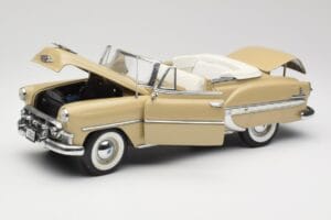 Chevrolet Bel Air カブリオレ クリーム Sun Star 1:18 1623 メタル - 画像 2/8