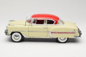 Chevrolet Bel Air ベージュ Sun Star 1:18 1600 メタル - 画像 4/8