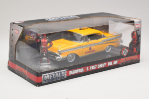 Chevrolet Bel Air Taxi Deadpool Metals Diecast 1:24 30290 メタル - 画像 2/3