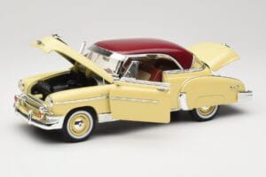 Chevrolet Bel Air イエロー & レッド Motormax 1:18 73111 メタル - 画像 2/8