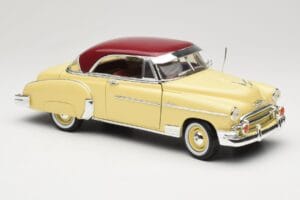 Chevrolet Bel Air イエロー & レッド Motormax 1:18 73111 メタル - 画像 6/8
