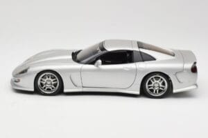 Chevrolet Callaway C12 シルバー AUTOart 1:18 71011 メタル - 画像 4/8