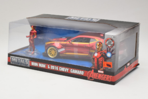 Chevrolet Camaro Iron Man フィギュア付き Metals Diecast 1:24 99724 メタル - 画像 3/3