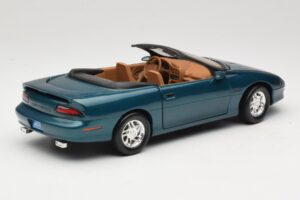Chevrolet Camaro Z28 カブリオレ グリーン American Muscle 1:18 7231D0 メタル - 画像 3/8