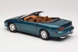 Chevrolet Camaro Z28 カブリオレ グリーン American Muscle 1:18 7231D0 メタル - 画像 7/8
