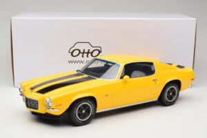 Chevrolet Camaro Z28 RS Daytona Yellow Otto 1:12 G085 レジン - 画像 6/6
