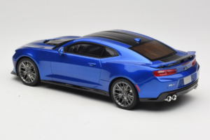 Chevrolet Camaro ZL1 Gen 6 ブルー GT Spirit 1:18 GT177 レジン - 画像 5/6
