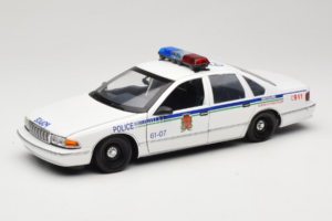 Chevrolet Caprice カナダ ポリス UT Models 1:18 21023 メタル