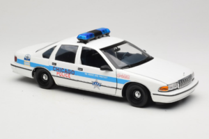 Chevrolet Caprice Chicago ポリス UT Models 1:18 180142096 メタル - 画像 6/8